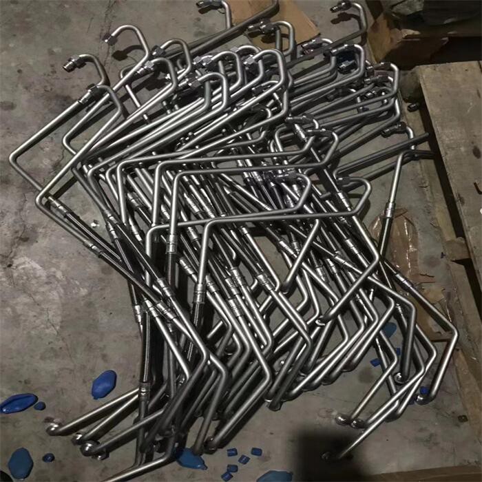 Turbocharger Oil lines