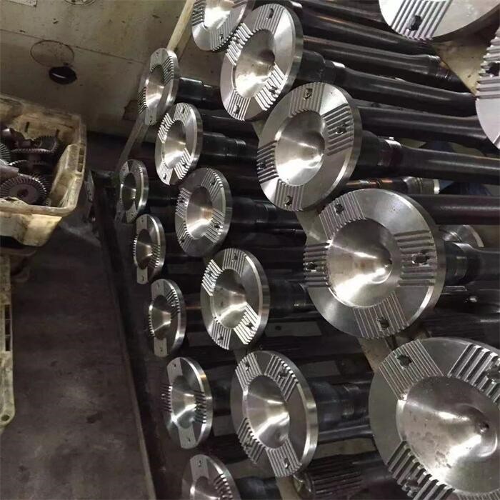 heavy duty output shaft