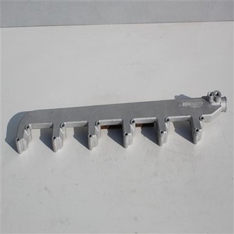 Heavy Truck Cylinder Head Outlet Pipe